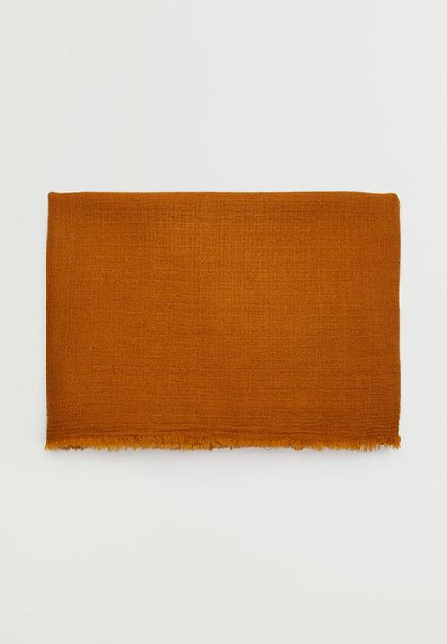 MANGO - Textured scarf - caramel