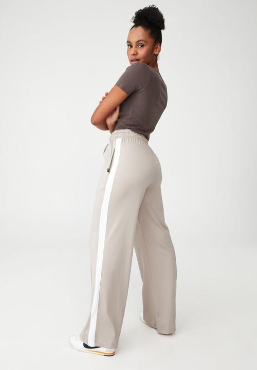 Cotton On - Side stripe wide leg track pant - oyster pink