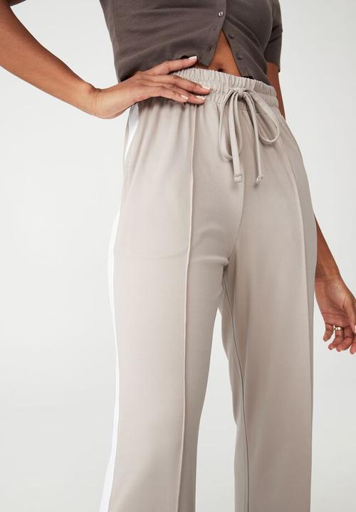 Cotton On - Side stripe wide leg track pant - oyster pink