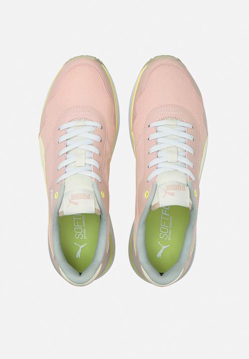 PUMA - R78 voyage - lotus-yellow pear-puma white