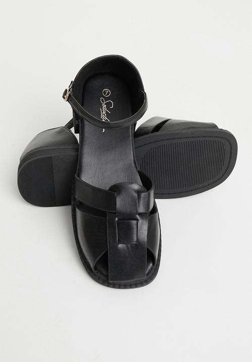 Seduction - Interwoven fisherman shoe - black