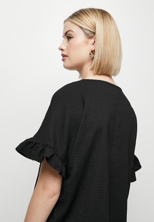 edit - Textured frill tee - black