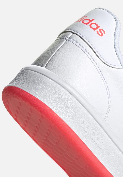 adidas Originals - Advantage base - ftwwht/ftwwht/sigpnk