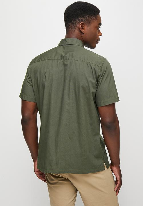 Lark & Crosse - Regular fit cracker poplin pocket short sleeve shirt - khaki