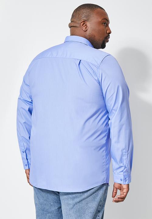 Superbalist - Plus easy care regular fit shirt - mid blue