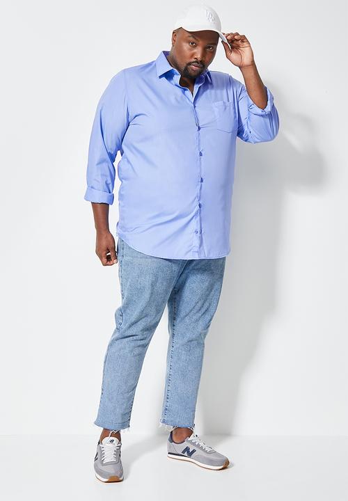 Superbalist - Plus easy care regular fit shirt - mid blue