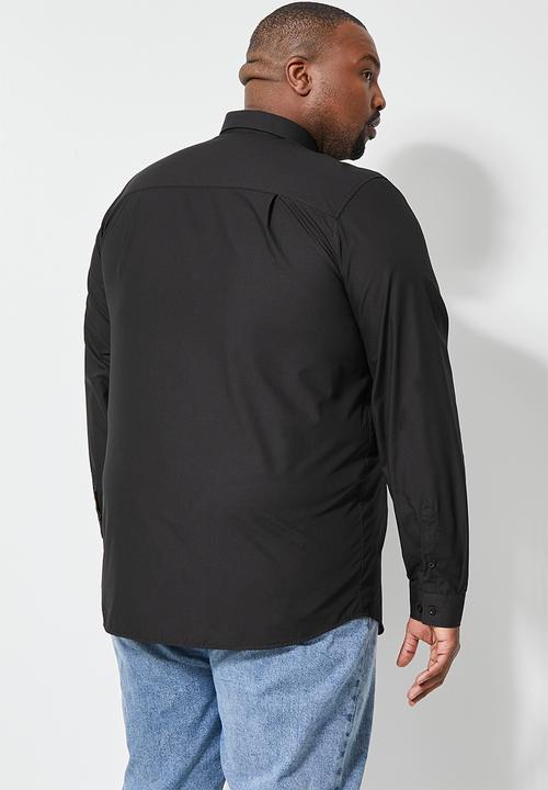 Superbalist - Plus easy care regular fit shirt - black