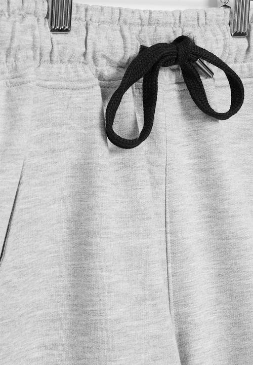 DC - Studley short yth - grey