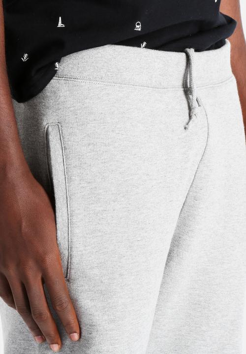 Carhartt WIP - Chase Sweat Short