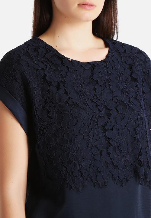 Y.A.S - Ballad Lace Top