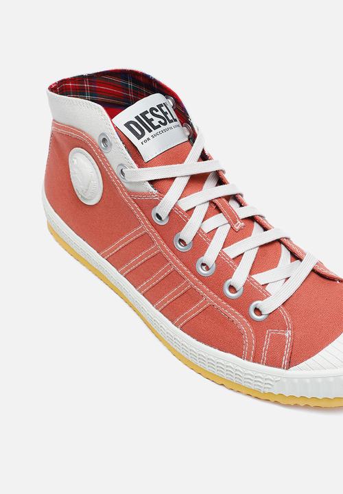 Diesel  - S-yuk mc - red