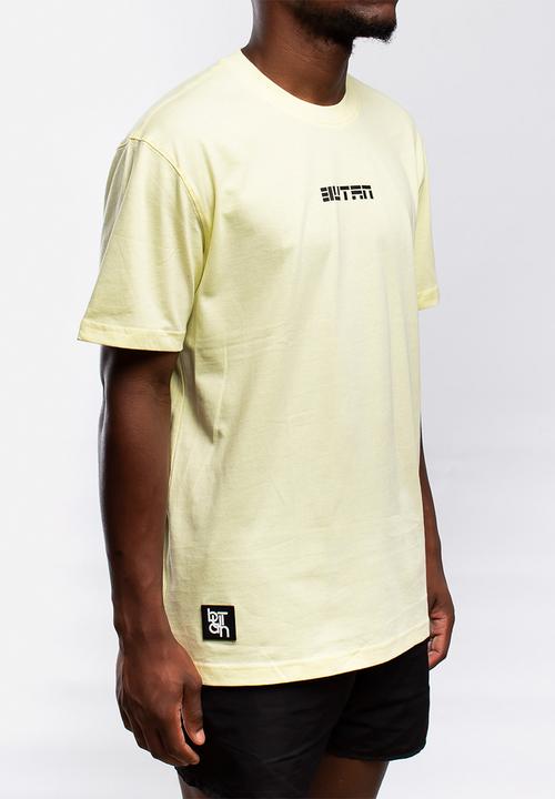 Butan - Aluta block letters logo T-shirt - pastel yellow