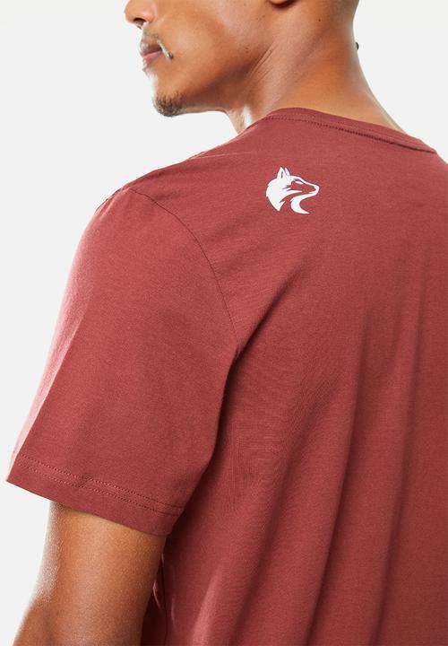 Wolf Rock - Adventure - Cardinal Red