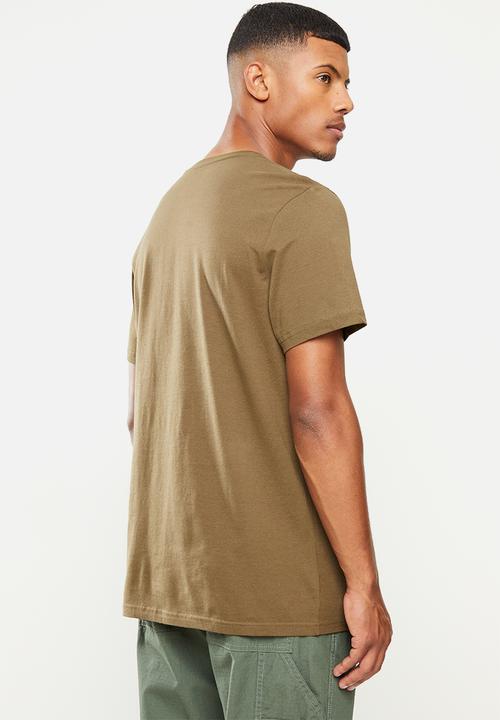 Wolf Rock - Views - khaki