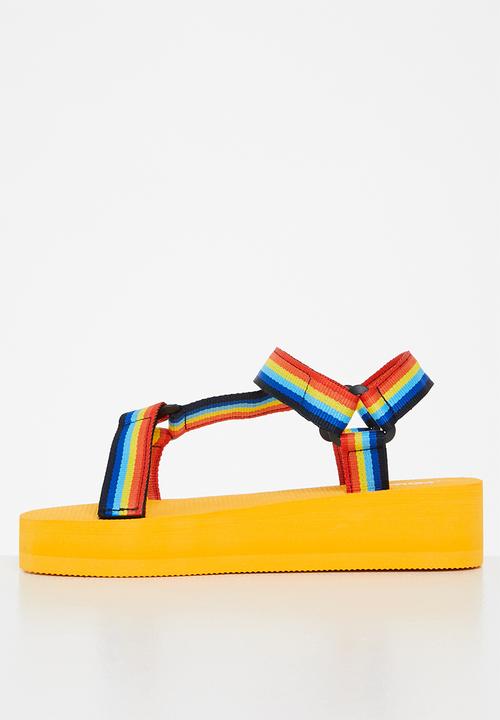Tom Tom - Rainbow sporty flatform sandal - yellow