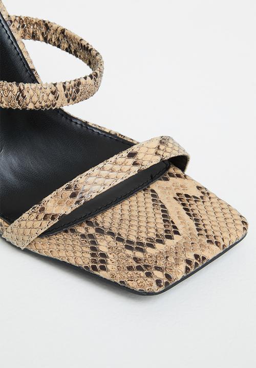 Public Desire - Jada square toe slingback block heel - brown & black 