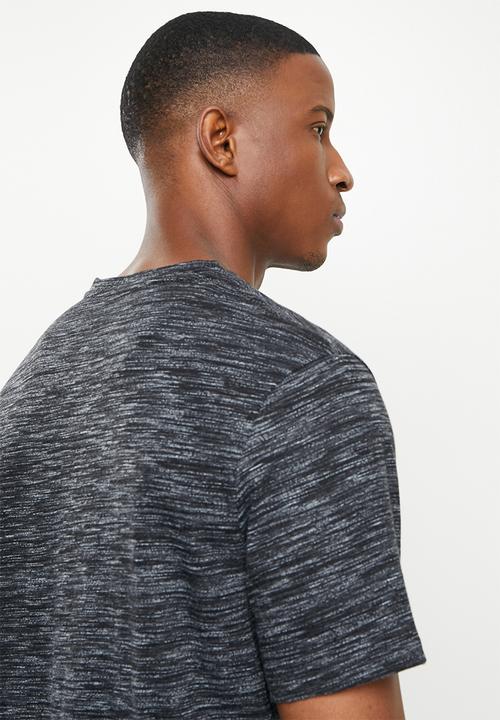 Pringle of Scotland - Injection v-neck tee - black / grey