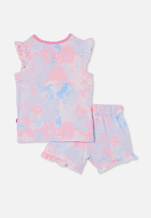 Cotton On - Stacey flutter short sleeve pyjama set licensed - lcn mat barbie extra logo/multi tie dye