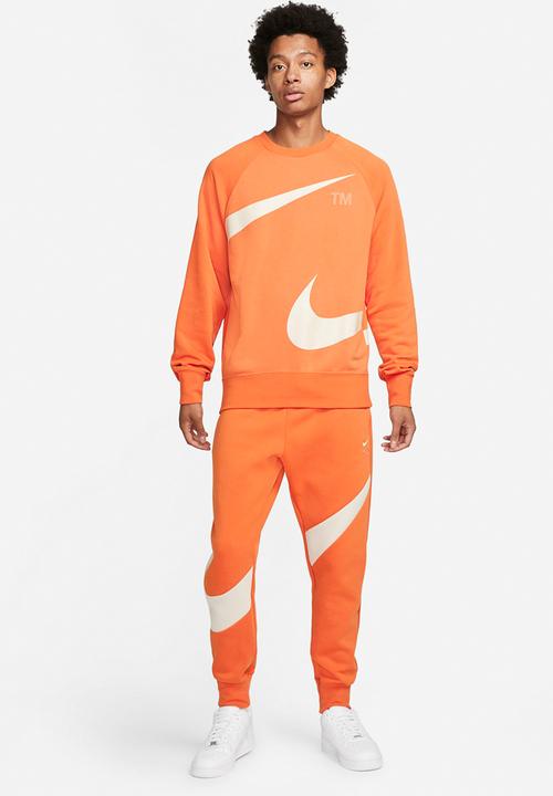 Nike - M nsw swoosh sbb crew - orange