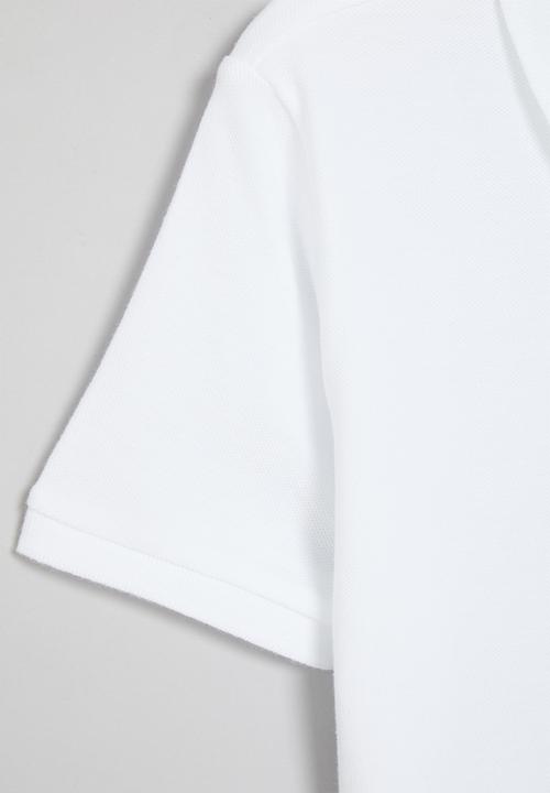 GUESS - Short sleeve guess core embroider golfer - true white