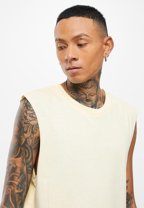 STYLE REPUBLIC - Cut off sleeve vest - stone