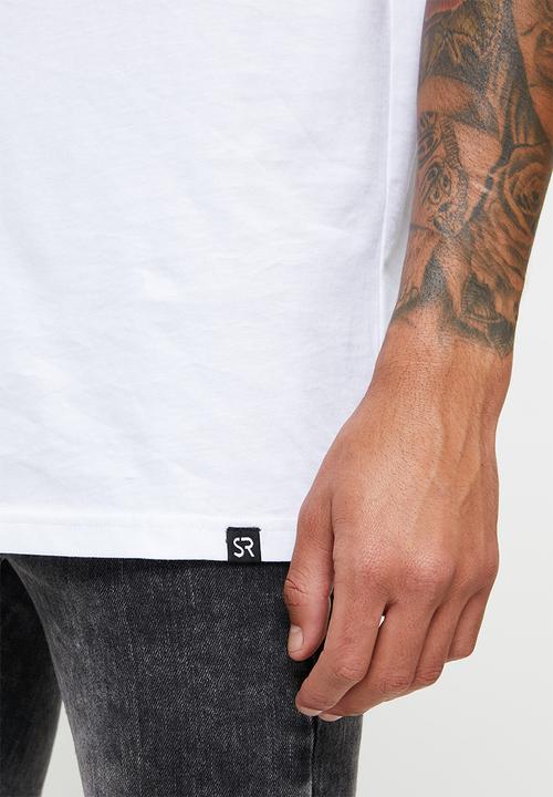 STYLE REPUBLIC - Cut off sleeve vest - white