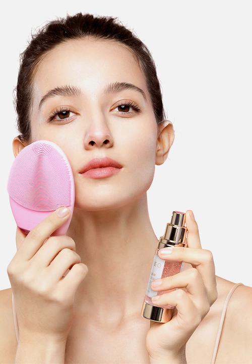 FOREO Sweden - SERUM SERUM SERUM - 30ml