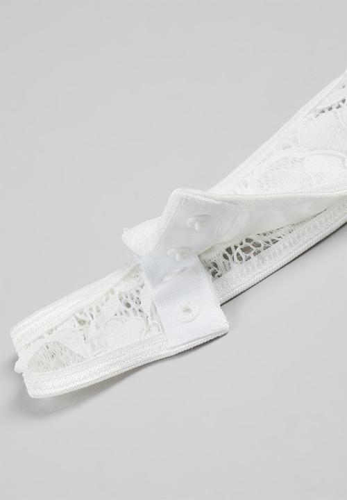 Missguided - Lace trim cupped bodysuit - white