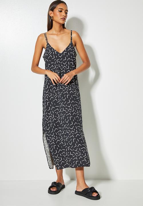 Superbalist - V-neck colomn dress - black & white 