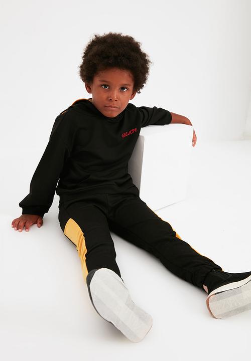 Trendyol - Escape hoodie - black