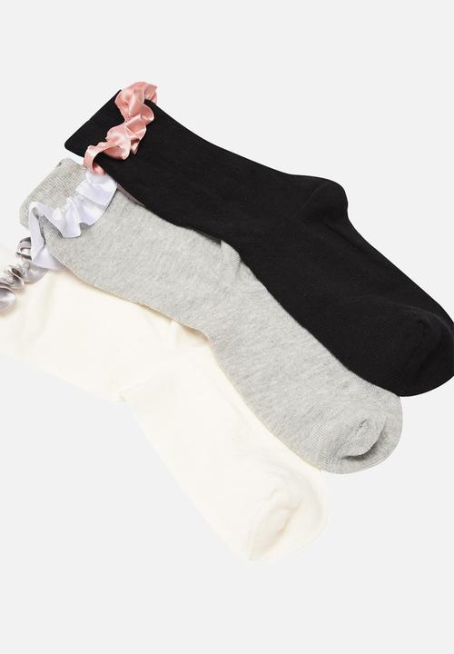 Trendyol - Frill socks - multi
