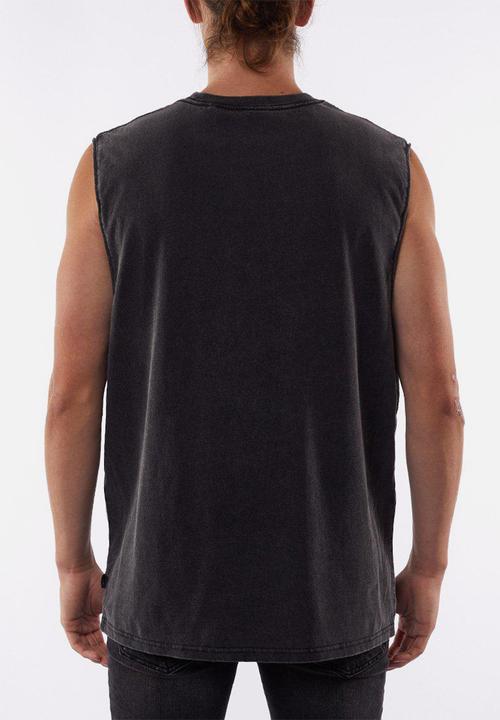 Silent Theory - Swoop muscle fit short sleeve tee - vintage black