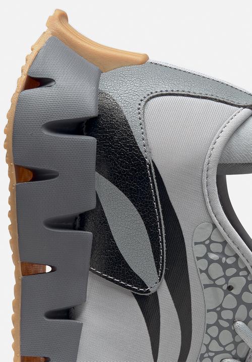 Reebok - Zig Dynamica x Power Rangers
