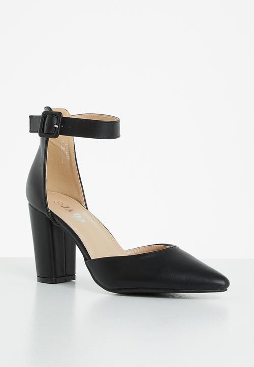 Jada - Ankle strap pointed block heel - black