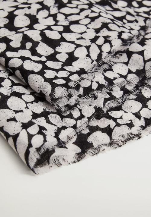 MANGO - Frayed edge scarf - black