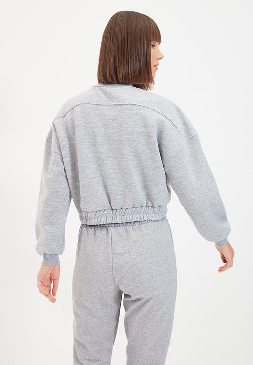 Trendyol - Turtleneck raised crop sweatshirt - grey