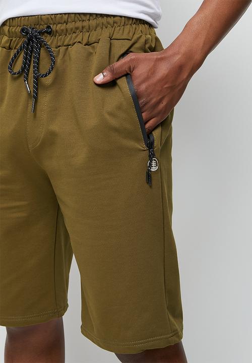 Lark & Crosse - Slim fit sweat shorts - khaki
