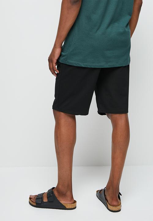 Lark & Crosse - Slim fit sweat shorts - black