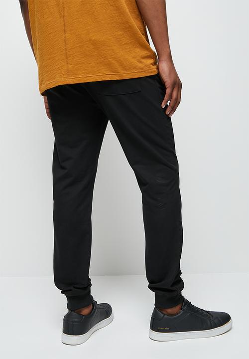 Lark & Crosse - Slim fit sweatpants - black