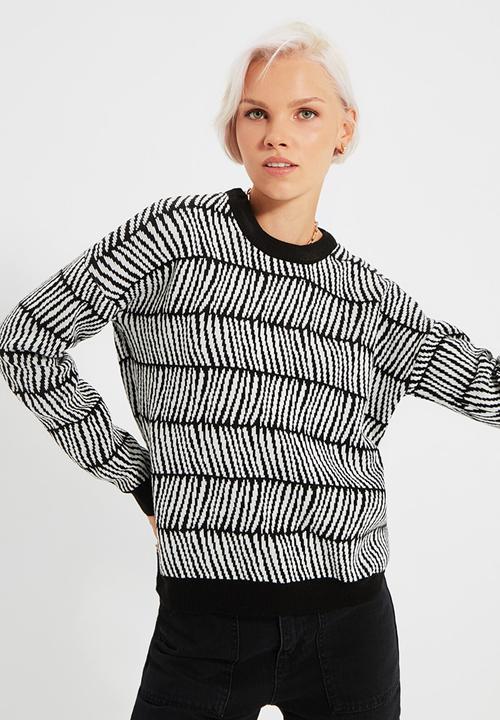 Trendyol - Print knit sweater - black & white