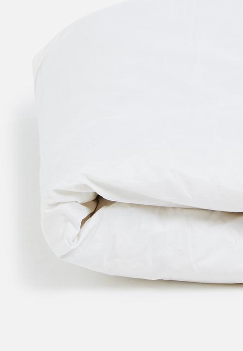 Sixth Floor - 8 Tog Duck feather duvet inner - cotton outing