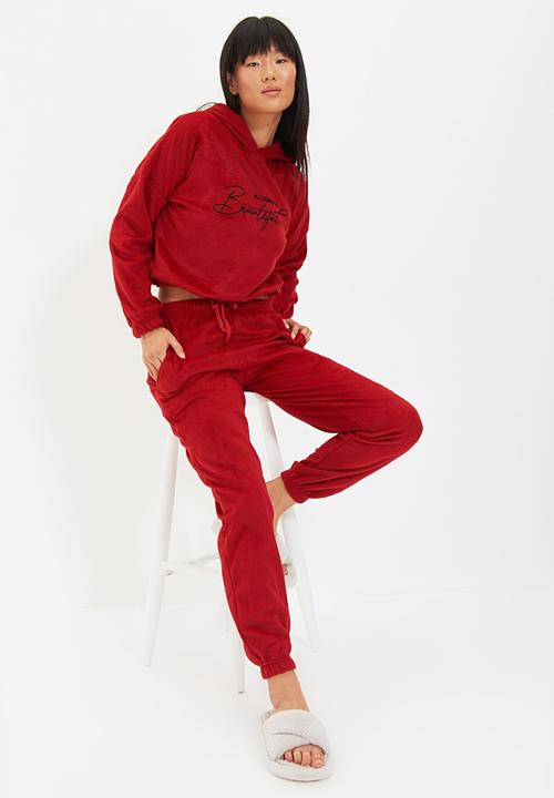 Trendyol - Slogan printed knit pajama set - claret red