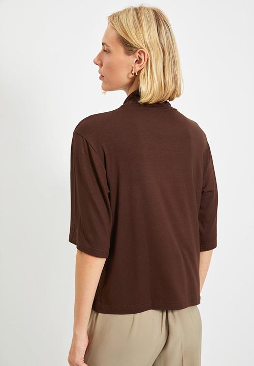 Trendyol - Stand up collar knitted top - brown