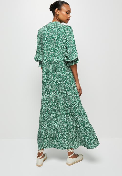 edit - Shirred puff sleeve tiered maxi - green ditsy