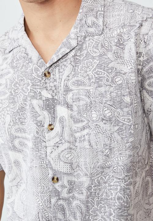 Cotton On - Riviera short sleeve shirt - grey vintage paisley