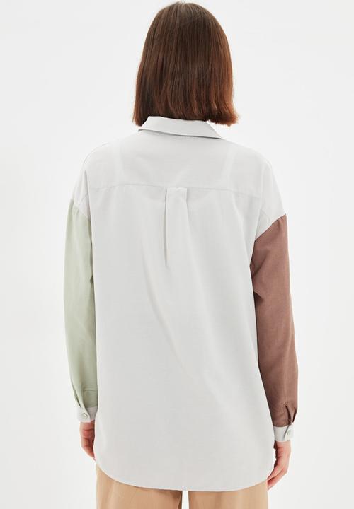 Trendyol - Colourblock shirt with pockets - brown