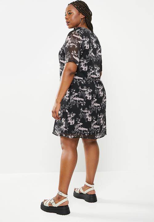 Glamorous - Plus miranda dress - black pink abstract print