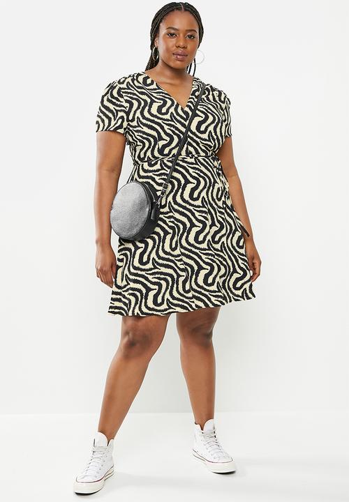 Glamorous - Plus rebel dress - abstract zebra