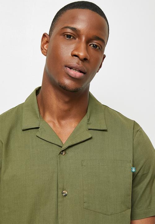 Lark & Crosse - Regular fit lightweight textured short sleeve shirt - khaki