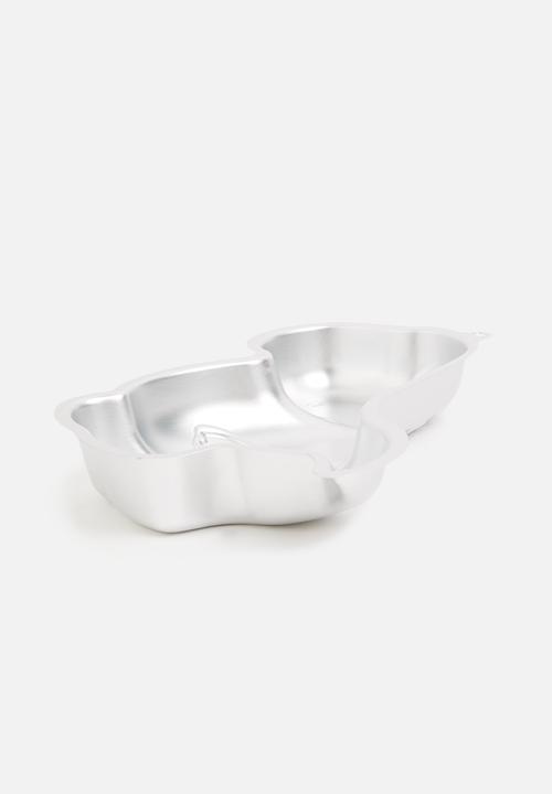 Kitchen Craft - Silver anodised dinosaur shaped cake pan - silver